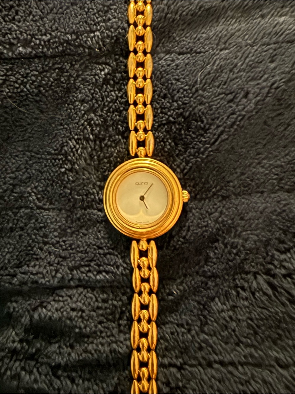 GUCCI Interchangeable Bezel Watch With Gold Tone Bezel - Picture 4 of 4